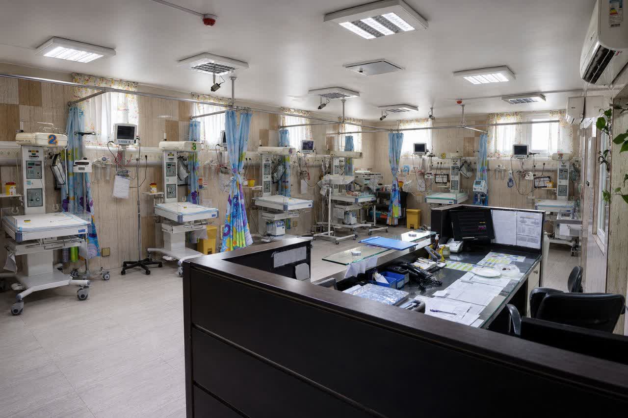بخش مراقبتهای ویژه نوزادان (NICU) بیمارستان پاسارگاد